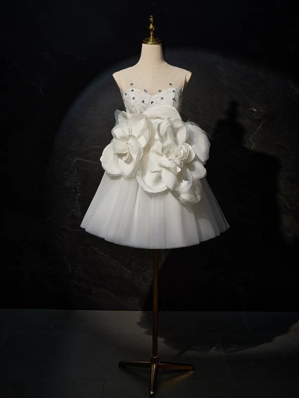 Minimalist Fairy Short Wedding Dress With 3D Flowers, Courthouse Civil ...