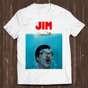 Shalom Jim Jackie Paws Jaws Parodia Venerdì sera Cena Retro Gamer Cult Meme Movie Music Cool Gift Tee T Shirt C1025