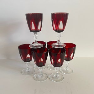 Vintage Ruby Red Wine Glasses: Cristal D&#39;Arques Gothic Arch Set of 8