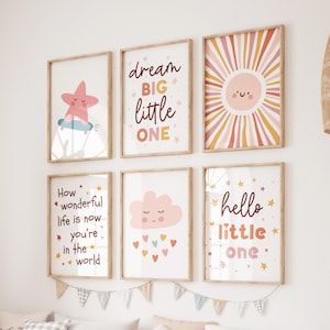120 stampe artistiche da parete per la cameretta delle bambine - Decorazioni carine per la cameretta delle bambine - Poster per la sala giochi e la camera dei bambini - Pacchetto download digitale - Tutte le dimensioni incluse