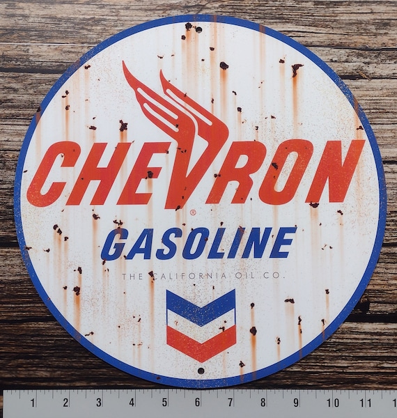 コレクション 1962's CHEVRON GAS&OIL CO, Vintage Reproduction Chevron Gasoline Sign - Distressed and