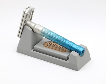 Stand for Karve Bison Safety Razor