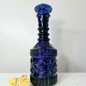 Vintage 1960&#39;s Blue Kentucky DRB 230 119 Collectible Jim Beam Liquor Glass Decanter