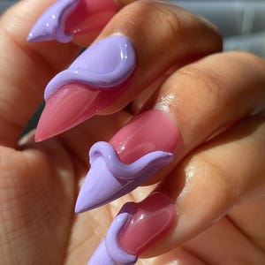 Purple Waves | Press-On Nails