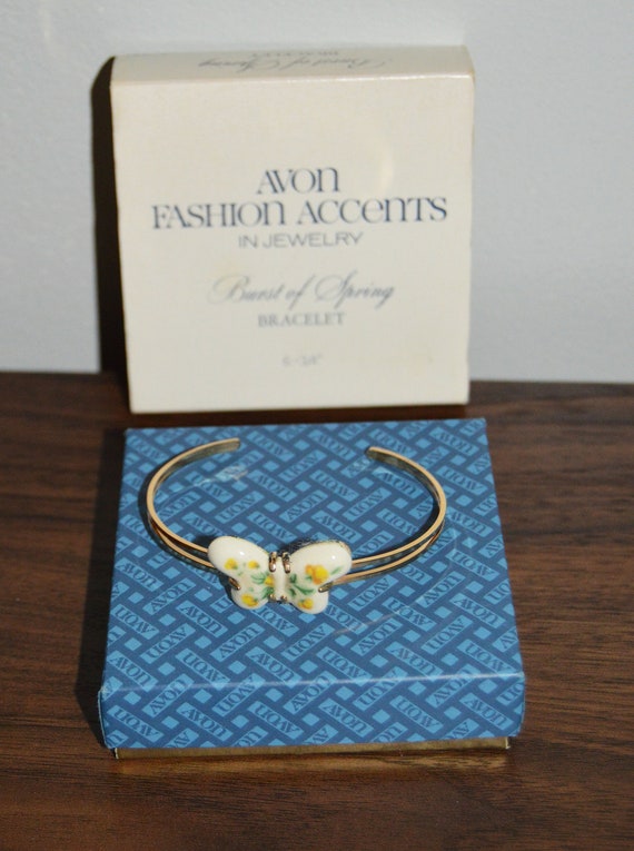 Vintage 1978 AVON Burst of Spring Butterfly Open … - image 1