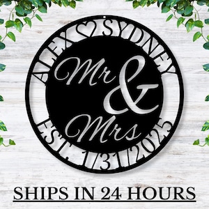 Personalized Metal Circle Wedding Sign - Custom Mr & Mrs Sign with Established Date - Rustic Home Decor, Wedding Gift, Couples Gift, Wedding