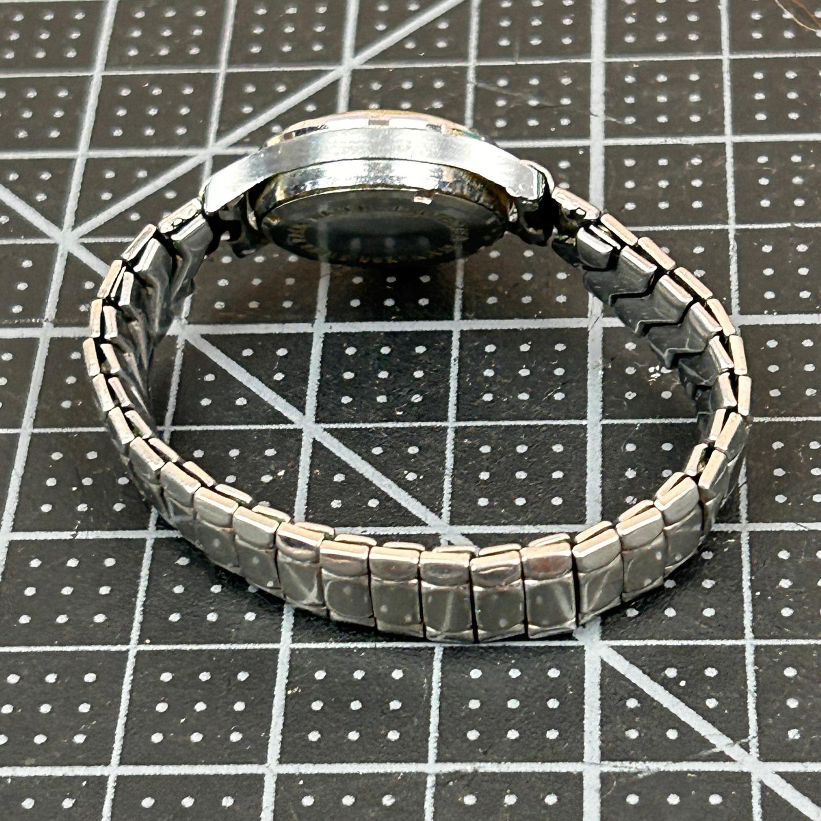 Vintage Buren Watch Silver Tone Cream Dial Arabic Numerals  display picture 2
