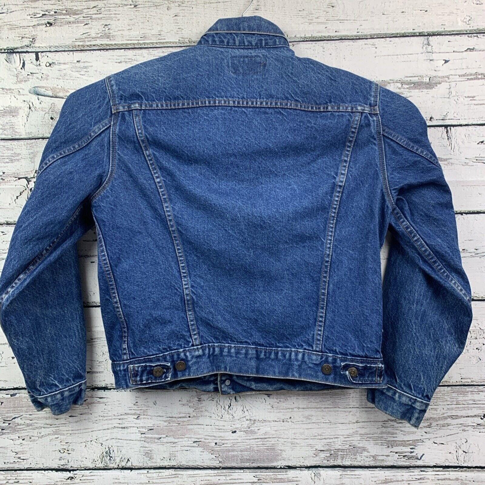 Levi's Vintage Jean Trucker Jacket 70506 0216 [size 42R (large Levi's Vintage Jean Trucker Jacket 70506 0216 [size 42R (large