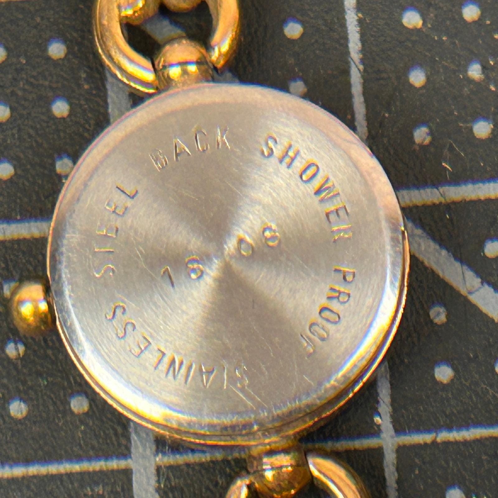 Elegance Vintage Gold Tone Roman Numeral Cocktail Watch 76  display picture 1