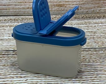 Tupperware Modular Mates Blue Spice Shaker 1843 With Lid 1844 Container