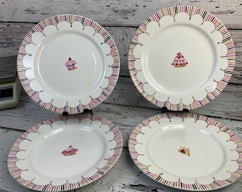 Rosanna Dessert Plates Set of 4 Dessert Heart Design Striped Border 9 inch