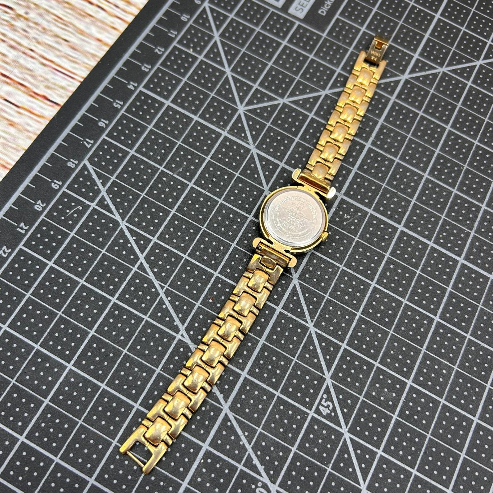 Timex Womens Gold Tone Dress Watch White Dial Arabic  display picture 1