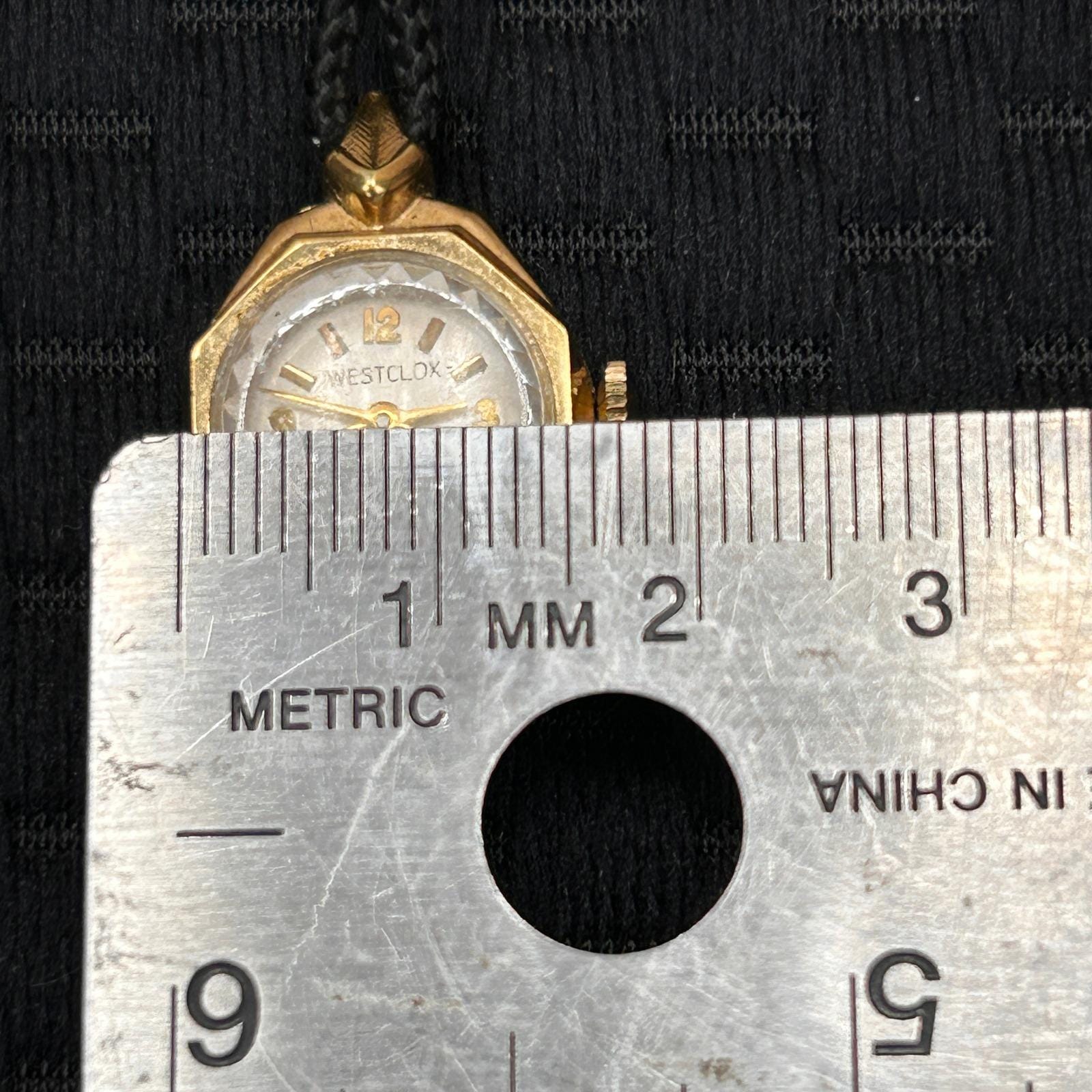 Vintage Westclox 17 Jewels Manual Wind Octagon Cocktail  display picture 3