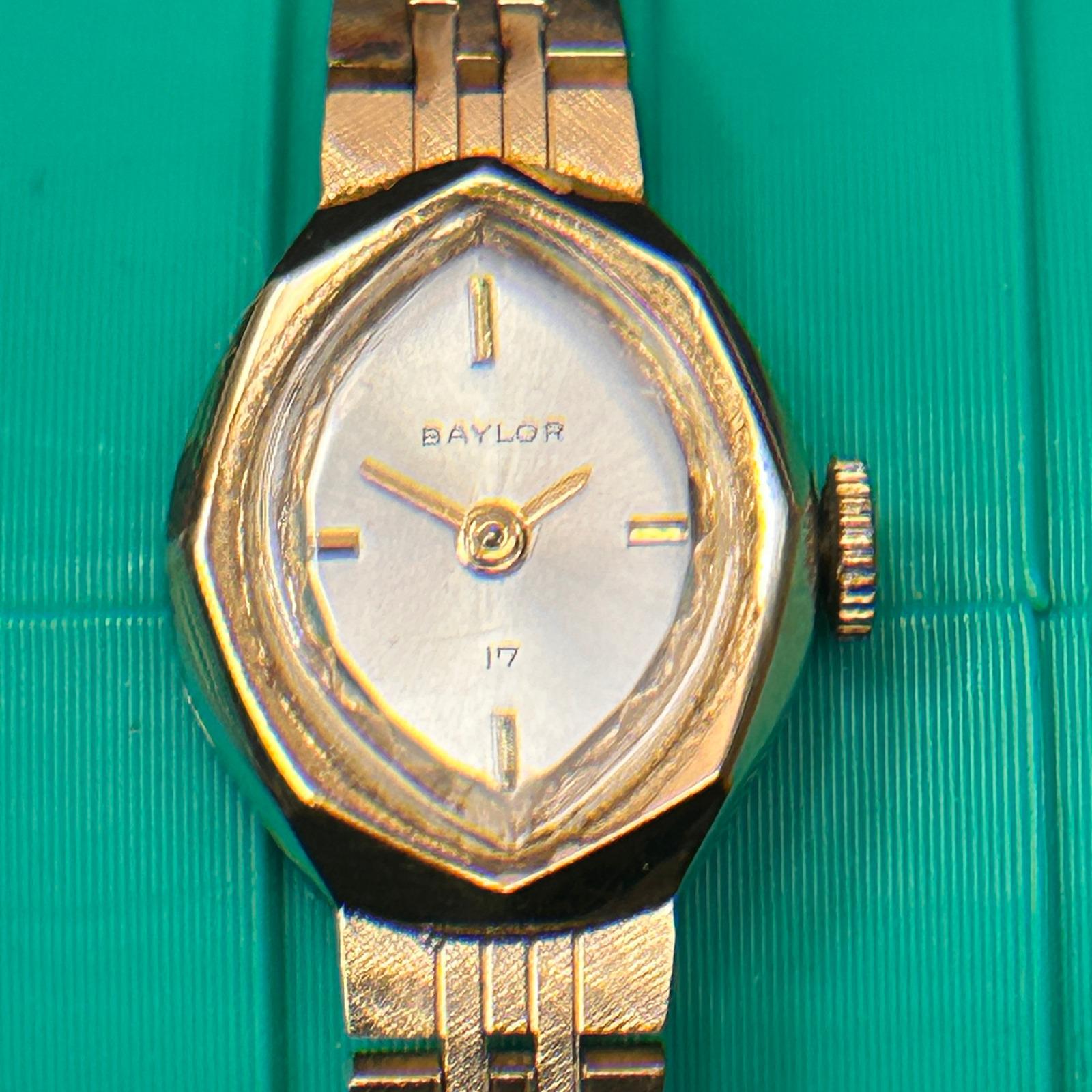 Vintage Baylor Watches for Women - Etsy display picture 3