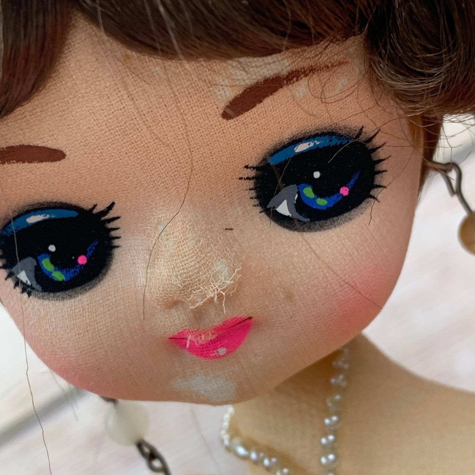 バービー Soyea Korean Doll Red Southern Belle Dress Ornament Display