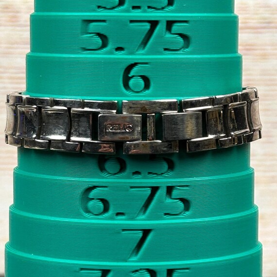 Relic Womens Silver Rectangular Watch ZR33813 Sta… - image 5