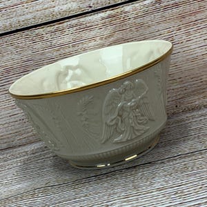 Lenox &quot;The Music of Angels&quot; Bowl Ivory Fine China Gold Trim Made In USA 1997