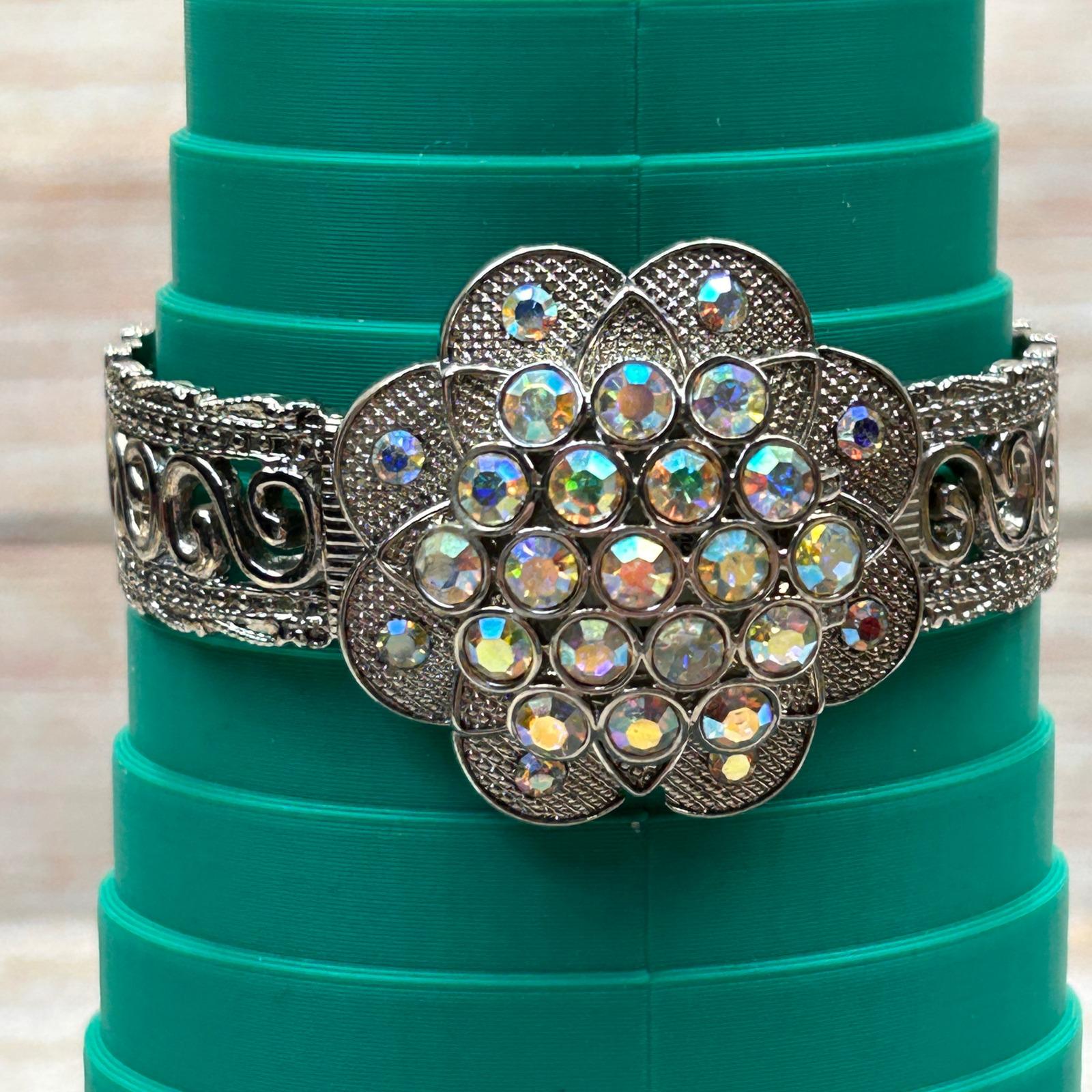 Mondu Flip Rhinestone Flower Cuff Bracelet Watch Silver Tone  display picture 2
