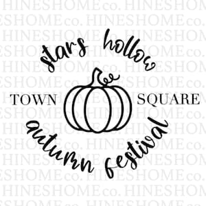 Könnte beinhalten: Schwarz-weiß-Illustration eines Kürbisses mit dem Text "Stars Hollow Town Square Autumn Festival" drumherum.