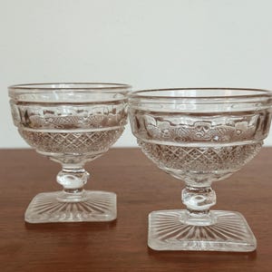 Set di due bicchieri da cocktail vintage corti