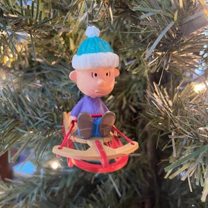 The PEANUTS Gang, Linus - Vintage Hallmark Keepsake Ornament - 1995