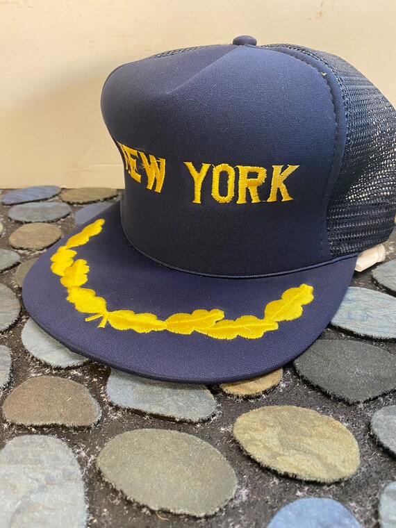 Vintage New York City Hat Navy/Goldsummer hat - image 3