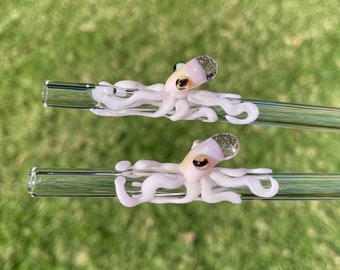 Hand-Blown Pink Glass Octopus Straw, Glassblown Ocean Creature Reusable Drink Straw