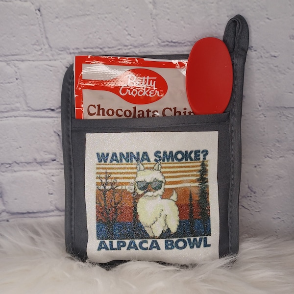 Wanna Smoke Alpaca  Bowl Oven Mitt Baking Set