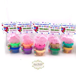 Dinosaur Birthday Party Favors, Dinosaur Play Dough Gift Set for Kid’s B-day Party, Dino-mite Goodie Bag Stuffer