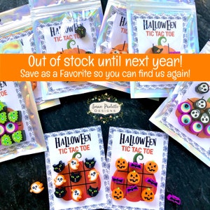 Halloween Tic Tac Toe Gift Set, Halloween Party Favors, Teacher Student Halloween Gifts, Trunk or Treat, Non-Candy Teal Pumpkin, Set of 6