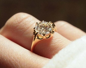 Einzigartiger runder Moissanit-Verlobungsring • Ethischer und konfliktfreier Diamant • Hochzeit Brautring • Benutzerdefinierter Ehering
