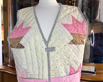 Quilted vest, vintage quilt,repurposed quilt, vest for spring, sleeveless jacket, spring flowers