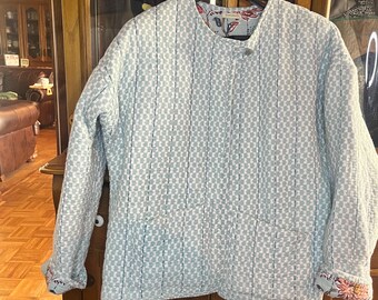 Quilted jacket, repurposed jacket, Upcycled quilt, warm quilt, modern pattern, modern jacket