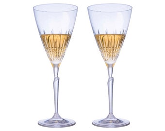 Elegant Crystal Cut Wine Glasses, Vintage-Inspired Stemware, Perfect for Special Occasions and Home Bar Collection