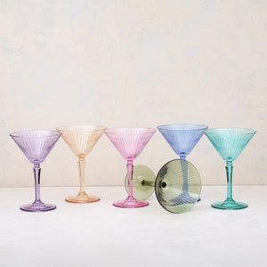 Colored Cocktail Glasses, Martini Glass, Colored Glassware, Margarita Glasses, Coupe Glasses, Vintage Martini, Bridesmaid Glasses