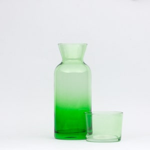 Ensemble 8 couleurs de carafes de chevet et verres, ensemble de pichets avec couvercle, ensemble de carafes de chevet, bouteille d'eau en verre, carafe et ensemble de verres avec couvercle Vert