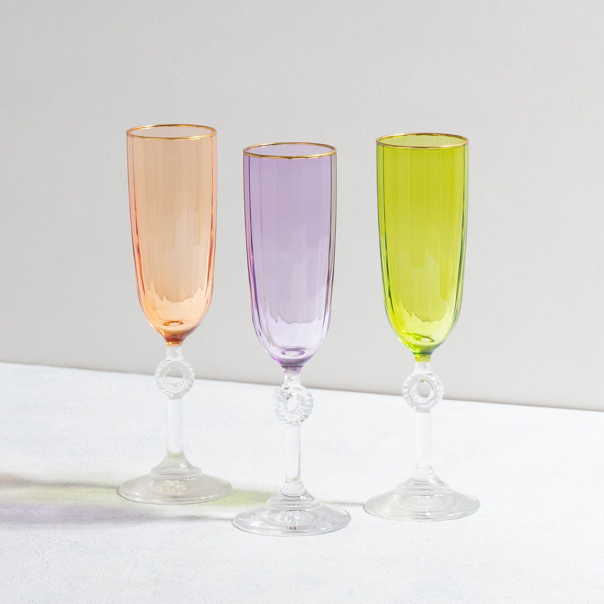 Nordic Modern Iridescent Ribbed Champagne Flute Glassware Crystal Colored  Tulip Shape Stem & Stemless Wine Glasses - Buy Nordic Modern Iridescent  Ribbed Champagne Flute Glassware Crystal Colored Tulip Shape Stem & Stemless