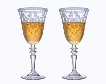 Elegant Floral Engraved Crystal Wine Glasses for Sophisticated Dining Experience, Crystal Wine Glasses