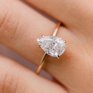 2.5CT Pear Lab Grown Diamond Engagement Ring, Single Stone Solid Gold Lab Diamond Women Ring, Pear Lab Grown Moissanite Propose/Promise Ring