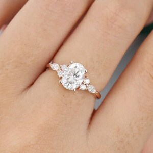 Oval Lab Grown Diamond Engagement Ring, Solid Gold Lab Diamond Cluster Ring For Women, Oval Lab Moissanite Propose/Promise Ring for her