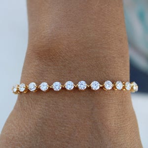 Round Lab Grown Diamond Tennis Bracelet for Women, Moissanite Wedding Bracelet for Bride, eternity bracelet for women