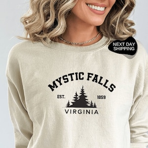 Mystic Falls Sweatshirt, TVD Fan Sweatshirt, Vampir Fan Sweatshirt, Virginia Sweatshirt, Virginia Shirt, Wald Sweatshirt, Geschenk für Sie - DG029