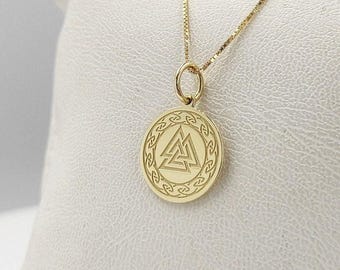 Ciondolo Valknut in oro 14K: gioielli norreni con nodo di Odino personalizzato