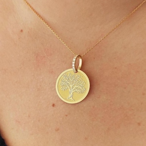 14Κ Moissanite Tree Of Life Necklace, Gold Tree Pendant, Personalized Tree of Life Jewelry, Dainty Tree Charm, Life Tree Necklace