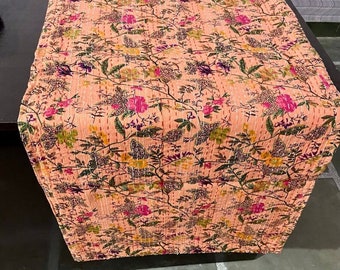 Pfirsich Paradies Königin Floral Kantha Quilt