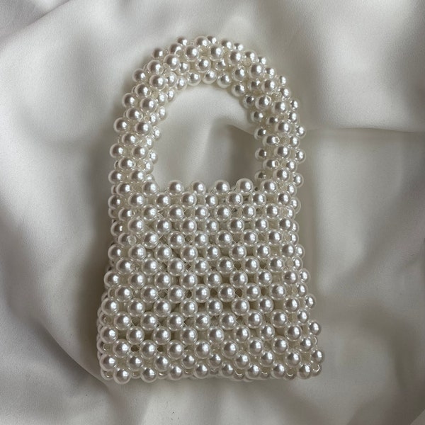 Handmade bag made of artificial pearls
