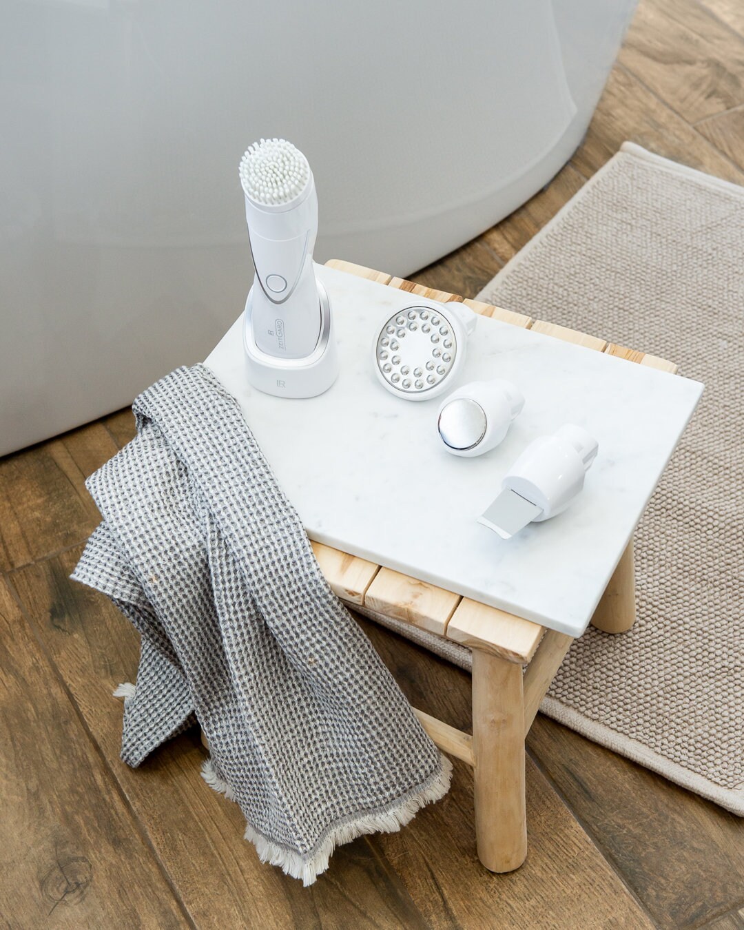 ZEITGARD Pro Komplett Set – 4-in-1 Beauty-Gerät Mit Ultraschall & Oszillation