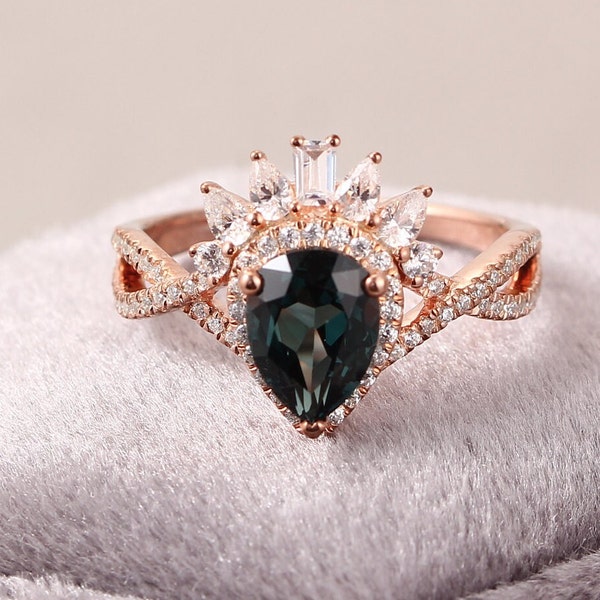 Pear Shaped Alexandrite Engagement Ring Set14k Rose Gold Art Deco Halo Unique  Engagement Ring  ,women Bridal Promise gift