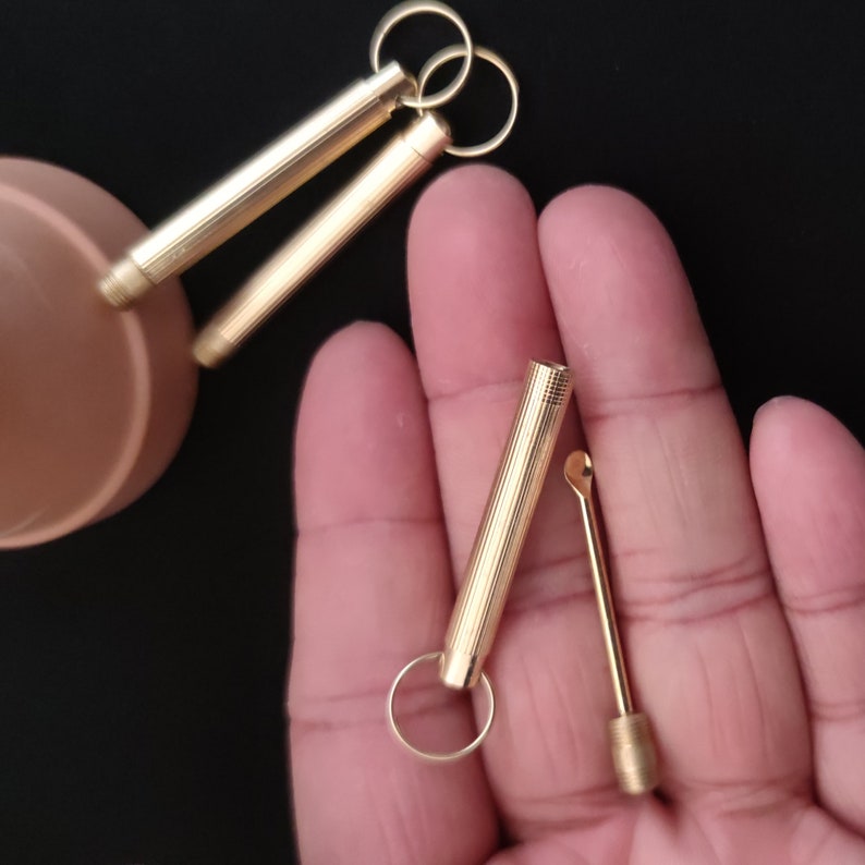 Metal Keychain Ear Pick,MiniEar Spoon Pendant , Portable Brass Ear Spoon, Ear cleaning, Copper Metal Keychain Pendant zdjęcie 5