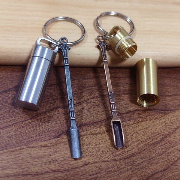 Antique keychain pendant,Vial spoon, Spoon Ear Picker Travel Spoon Reusable Stylish,Metal spoon pendant,Keychain decoration